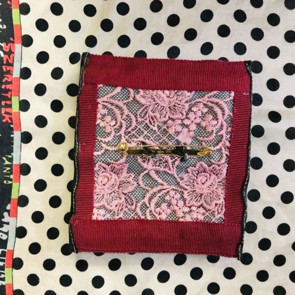 画像4: 【夜の街燈 Street Lamp at Night】・ピエロの額縁ブローチ (4)