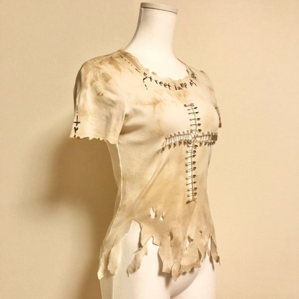 画像2: 【夜の街燈 Street Lamp at Night】・「Street Lamp at Night」　十字架退廃リメイクTシャツ　 (2)