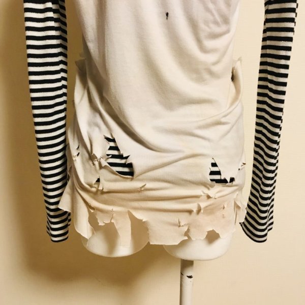 画像16: 【夜の街燈 Street Lamp at Night】・十字架退廃リメイクTシャツ　ver.2 (16)