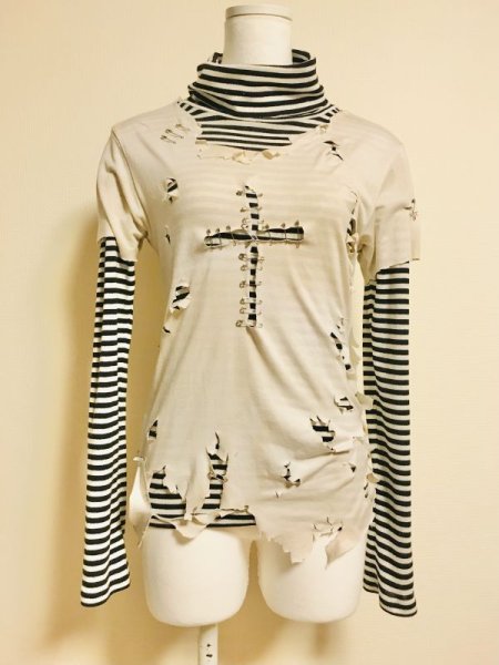 画像11: 【夜の街燈 Street Lamp at Night】・十字架退廃リメイクTシャツ　ver.2 (11)