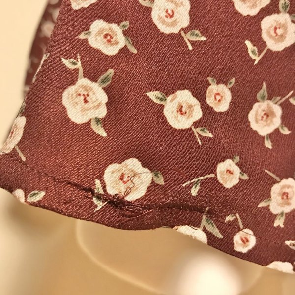 画像8: 【USED】・小花柄ふんわりBL　ボルドー (8)