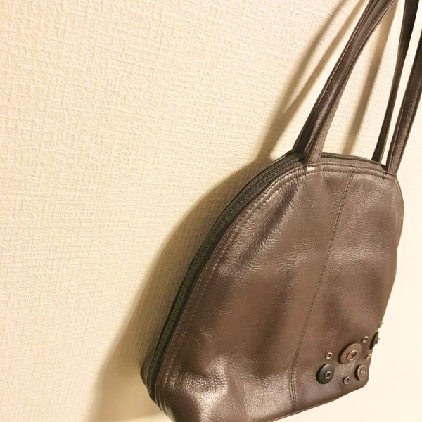 画像2: 【VINTAGE】・レトロボタンハンドバッグ (2)