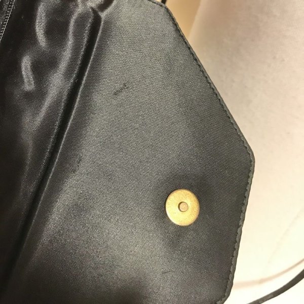 画像10: 【VINTAGE】・グリッターショルダーバッグ　ブラック×ゴールド (10)