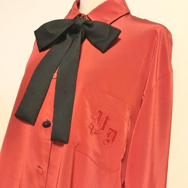 画像4: 【VINTAGE】・ポケット刺繍リボンタイブラウス　レッド (4)