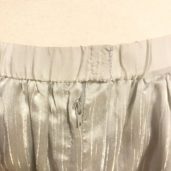 画像7: 【VINTAGE】・カットワーク刺繍レーススカート　シルバー (7)