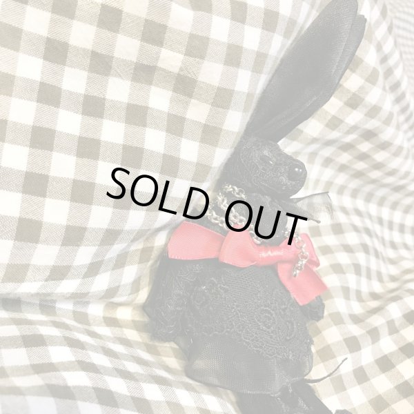 画像5: ノーブランド・黒うさぎブローチ (5)