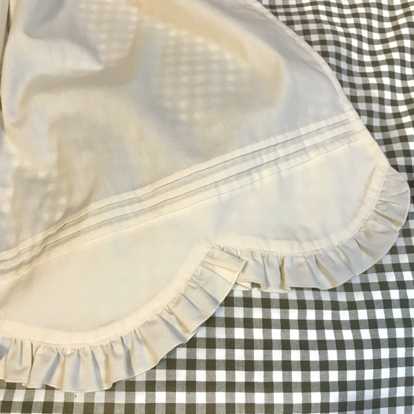 画像4: 【USED】・Belette/スカラップエプロン　アイボリー (4)