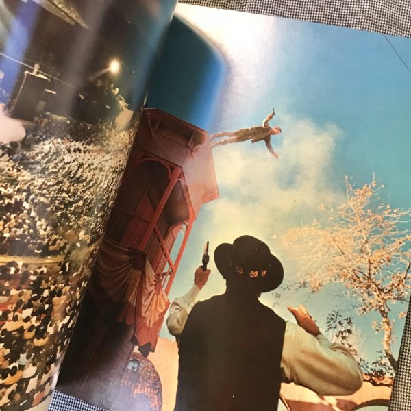 画像3: 【USED BOOK】・洋書　INSIDE UNIVERSAL STUDIOS (3)