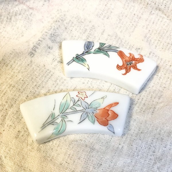 画像1: 【VINTAGE】・お花の扇箸置き (1)