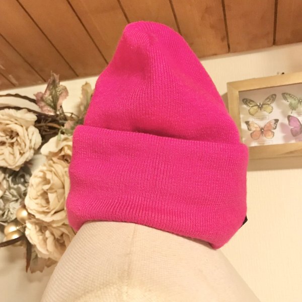 画像2: ※SALE※【USED】・DIESEL ニットキャップ　ショッキングピンク (2)