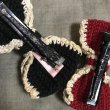 画像4: 【USED】・クリエイターブランド/ニットリボンクリップ　黒&赤 (4)