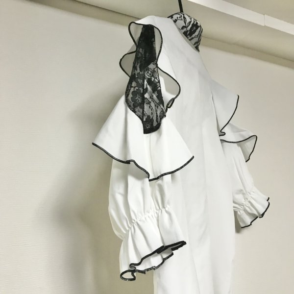 画像6: 【USED】・NOEMIE/黒レースブラウス　白 (6)