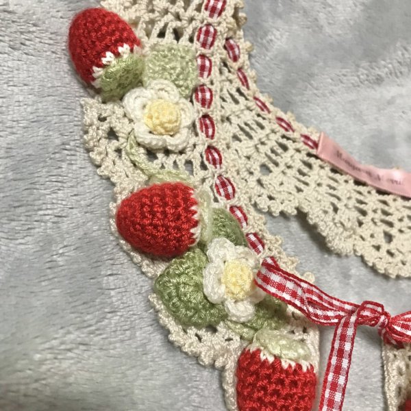 画像6: 【USED】・クリエイターブランド/いちごのニット付け襟　アイボリー  (6)